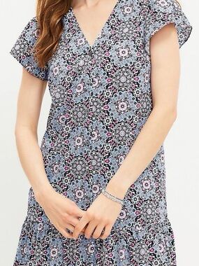LOFT Floral Medallion V-Neck Short Sleeve Ruffle Dress Black Blue Pink Medium